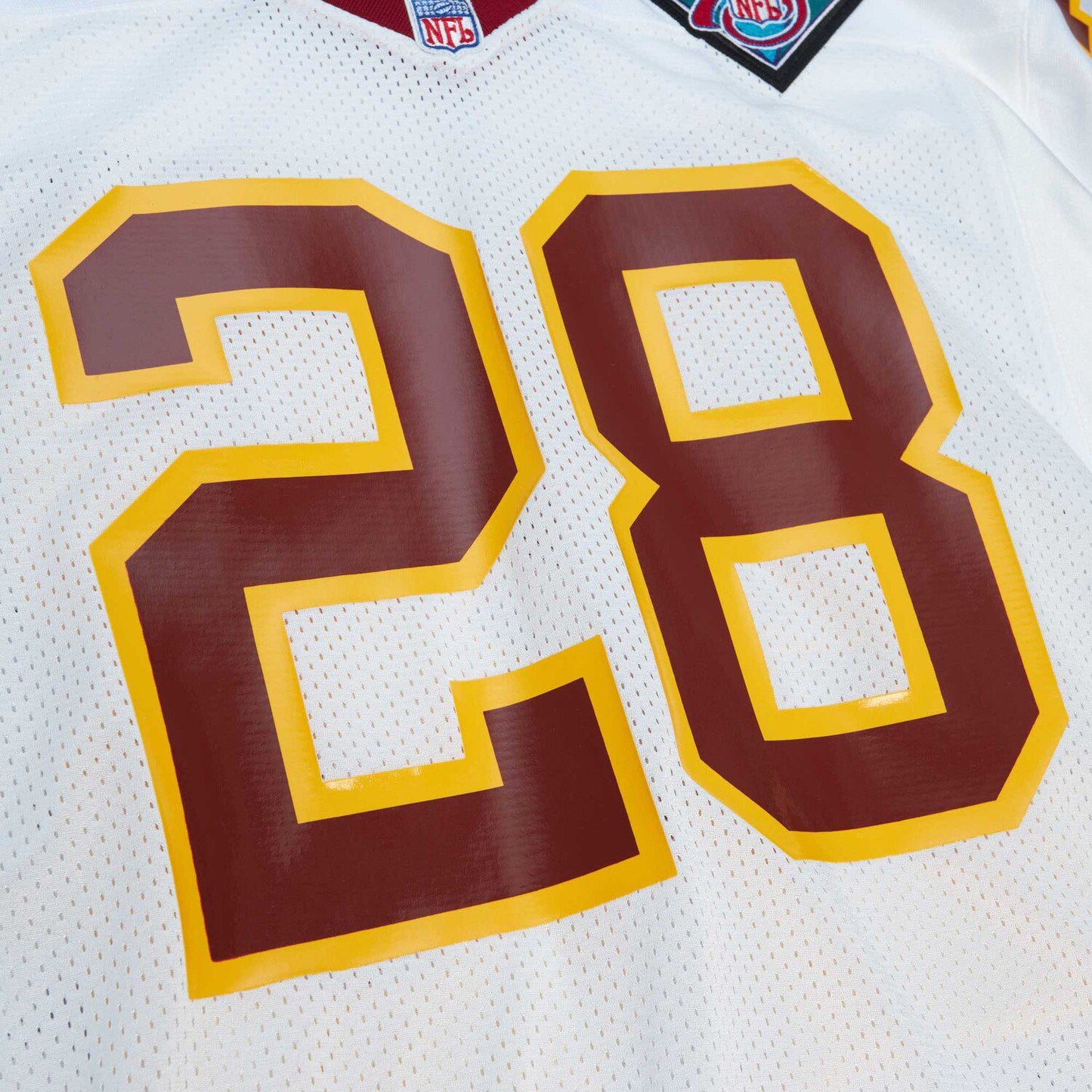 Men's Mitchell & Ness Darrell Green White Washington Commanders 2004 Authentic Throwback Retired Player Jersey